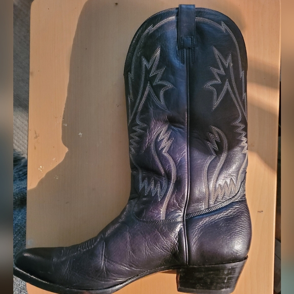 Oak Tree Farms black leather cowboy boots 10D main image 7